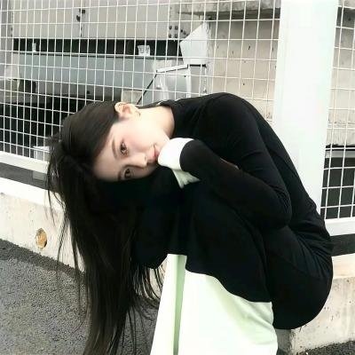 爱在心里口难开