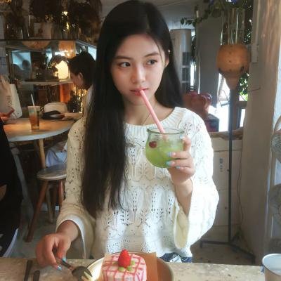 葛妮斯派特洛之风情万种